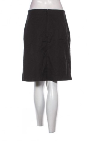 Пола H&M, Размер M, Цвят Черен, Цена 2,04 €