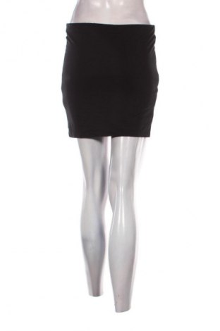 Пола H&M, Размер S, Цвят Черен, Цена 2,04 €