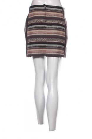 Пола H&M, Размер S, Цвят Многоцветен, Цена 2,04 €