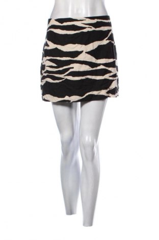 Пола H&M, Размер M, Цвят Многоцветен, Цена 2,04 €