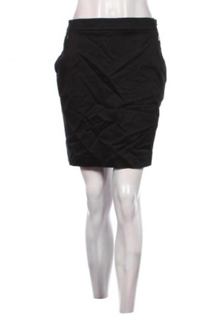 Пола H&M, Размер S, Цвят Черен, Цена 2,04 €