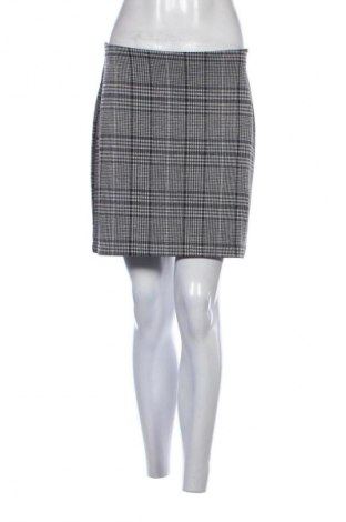 Пола H&M Divided, Размер M, Цвят Многоцветен, Цена 2,04 €