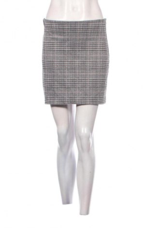 Пола H&M Divided, Размер S, Цвят Многоцветен, Цена 2,04 €