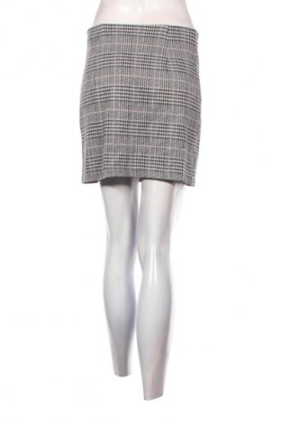 Пола H&M Divided, Размер S, Цвят Многоцветен, Цена 2,04 €