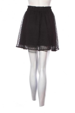 Пола H&M Divided, Размер S, Цвят Черен, Цена 2,04 €