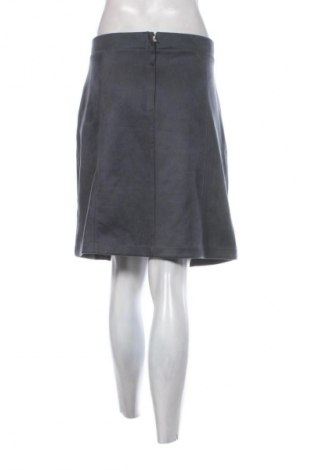 Пола Hema, Размер L, Цвят Сив, Цена 2,04 €