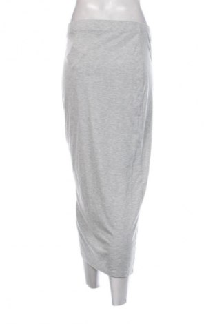 Пола House, Размер M, Цвят Сив, Цена 3,57 €