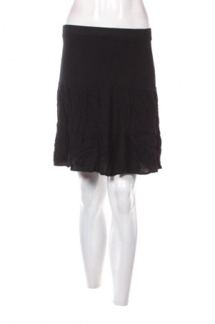 Пола Janina, Размер S, Цвят Черен, Цена 2,04 €