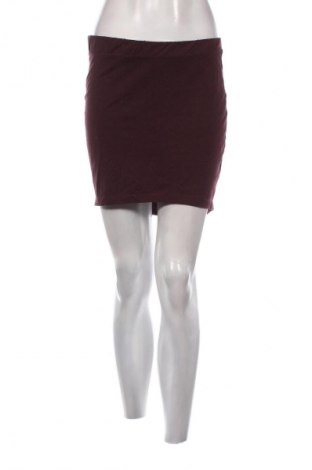 Пола Laura T., Размер M, Цвят Червен, Цена 2,04 €