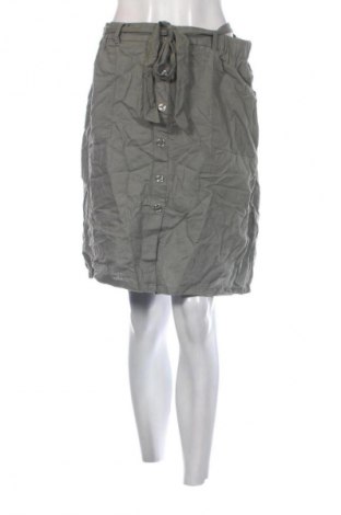 Пола Laura Torelli, Размер M, Цвят Зелен, Цена 2,04 €