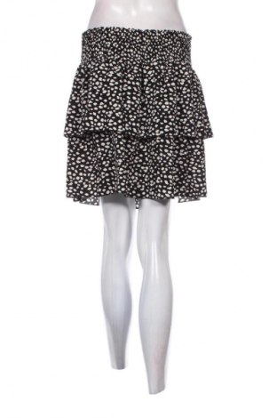 Пола Made In Italy, Размер M, Цвят Многоцветен, Цена 2,04 €