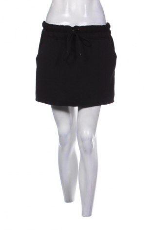 Пола Mango, Размер S, Цвят Черен, Цена 2,04 €