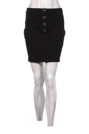 Пола NA-KD, Размер S, Цвят Черен, Цена 2,04 €