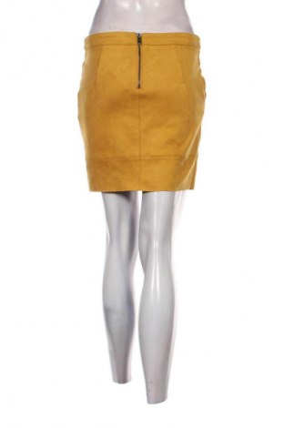 Пола ONLY, Размер S, Цвят Жълт, Цена 2,04 €