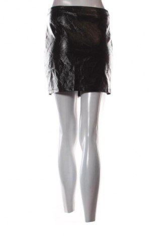 Пола ONLY, Размер S, Цвят Черен, Цена 2,04 €