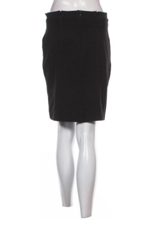 Пола ONLY, Размер S, Цвят Черен, Цена 2,04 €