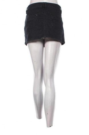 Пола Okay, Размер S, Цвят Черен, Цена 2,04 €