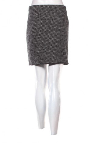 Пола Opus, Размер M, Цвят Многоцветен, Цена 2,04 €