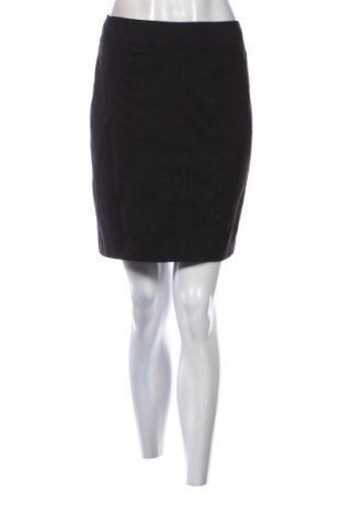 Пола Orsay, Размер M, Цвят Черен, Цена 2,04 €