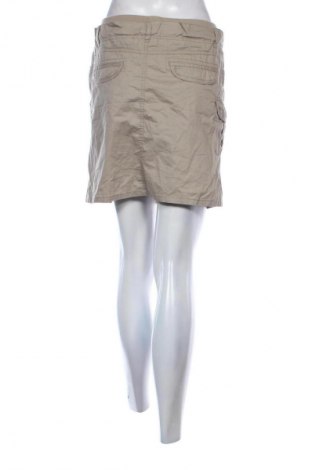 Пола Outfit, Размер S, Цвят Бежов, Цена 2,04 €