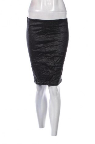 Пола Pieces, Размер M, Цвят Черен, Цена 2,04 €