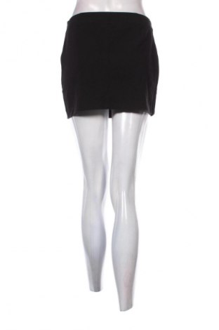 Пола Pull&Bear, Размер S, Цвят Черен, Цена 2,04 €