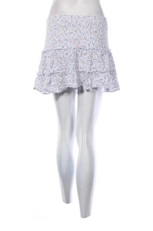 Пола Pull&Bear, Размер S, Цвят Многоцветен, Цена 2,04 €