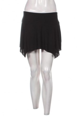 Пола Pull&Bear, Размер M, Цвят Черен, Цена 2,04 €