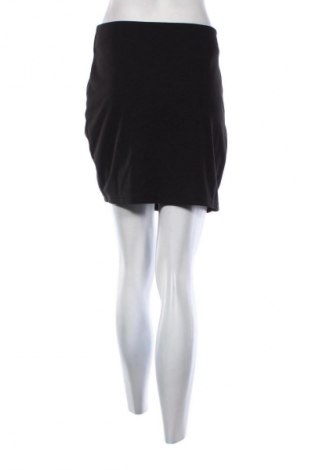 Пола SHEIN, Размер M, Цвят Черен, Цена 2,04 €