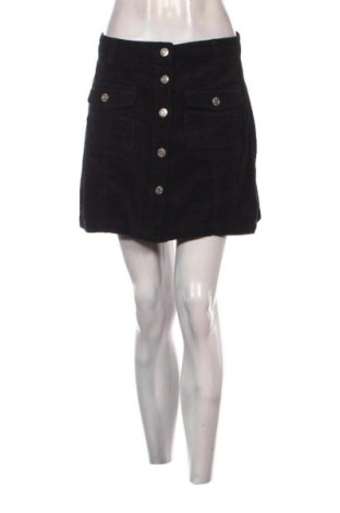 Пола Stradivarius, Размер M, Цвят Черен, Цена 2,04 €