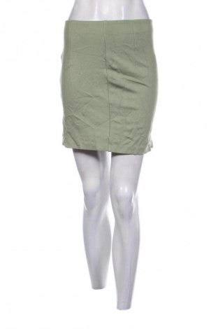 Пола Stradivarius, Размер S, Цвят Зелен, Цена 2,04 €