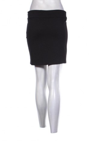 Пола Tom Tailor, Размер M, Цвят Черен, Цена 2,04 €