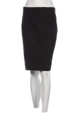 Пола Tuzzi, Размер M, Цвят Черен, Цена 2,04 €