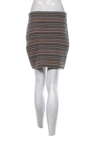 Пола Unbranded, Размер M, Цвят Многоцветен, Цена 2,04 €