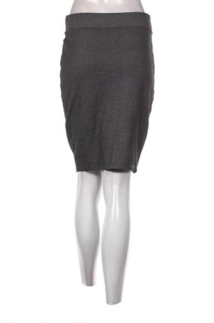 Пола Unbranded, Размер M, Цвят Сив, Цена 2,04 €