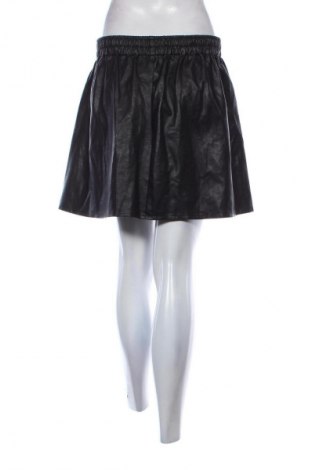 Пола Unbranded, Размер M, Цвят Черен, Цена 2,04 €