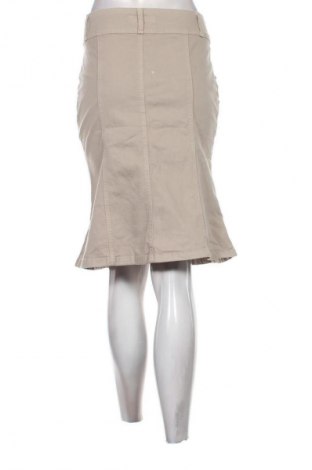 Пола Unbranded, Размер M, Цвят Бежов, Цена 2,04 €