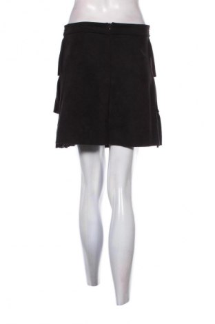 Пола Unbranded, Размер S, Цвят Черен, Цена 2,04 €