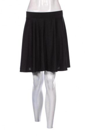 Пола Unbranded, Размер XL, Цвят Черен, Цена 2,04 €