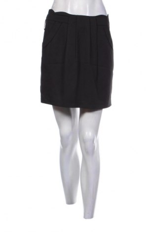 Пола Unbranded, Размер M, Цвят Черен, Цена 2,04 €