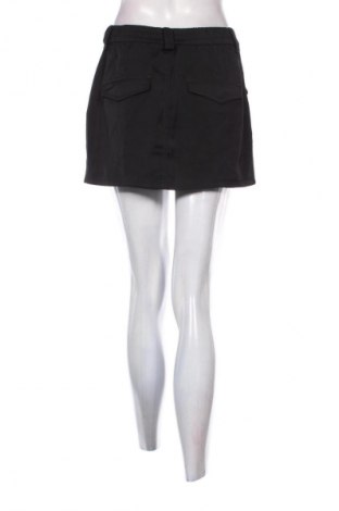 Пола Unbranded, Размер S, Цвят Черен, Цена 2,04 €