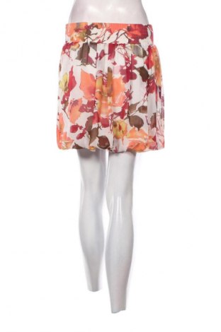 Пола United Colors Of Benetton, Размер M, Цвят Многоцветен, Цена 4,09 €