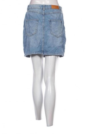 Пола VILA, Размер M, Цвят Син, Цена 2,04 €