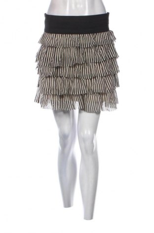 Пола Vero Moda, Размер M, Цвят Многоцветен, Цена 2,04 €