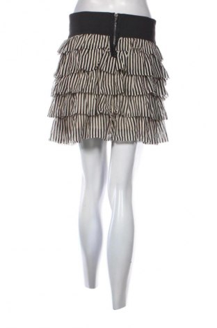 Пола Vero Moda, Размер M, Цвят Многоцветен, Цена 2,04 €