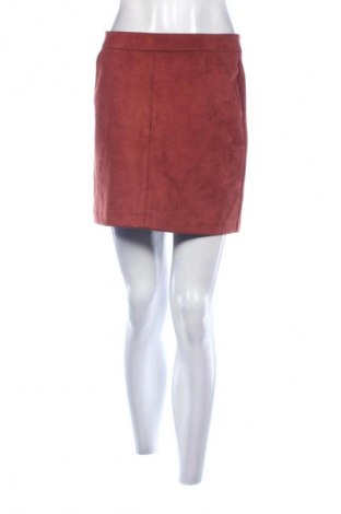 Пола Vero Moda, Размер S, Цвят Червен, Цена 2,04 €