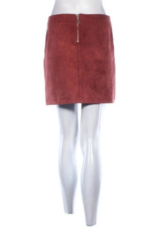 Пола Vero Moda, Размер S, Цвят Червен, Цена 2,04 €