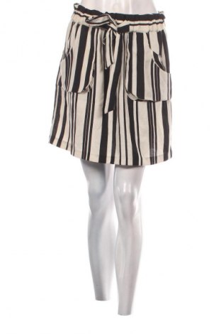 Sukňa Zara, Veľkosť M, Farba Viacfarebná, Cena  1,95 €