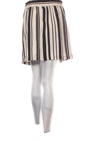 Sukňa Zara, Veľkosť M, Farba Viacfarebná, Cena  1,95 €