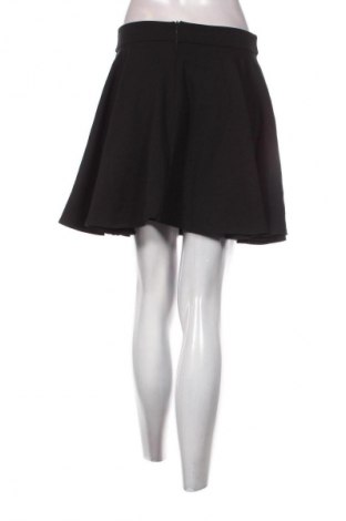 Пола Zebra, Размер M, Цвят Черен, Цена 2,04 €